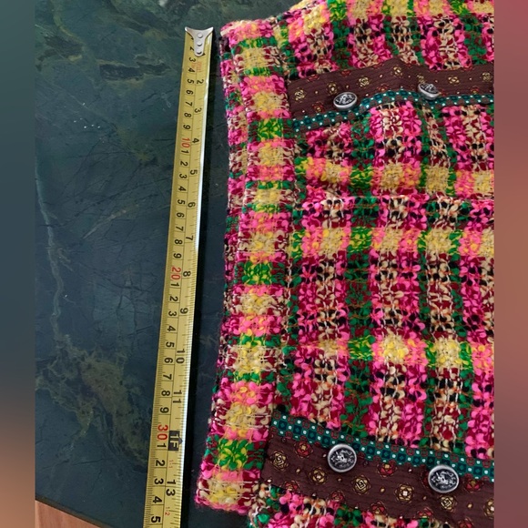 Brand new Gucci wool and silk tweed below knee cady crepe skirt - Picture 6 of 6